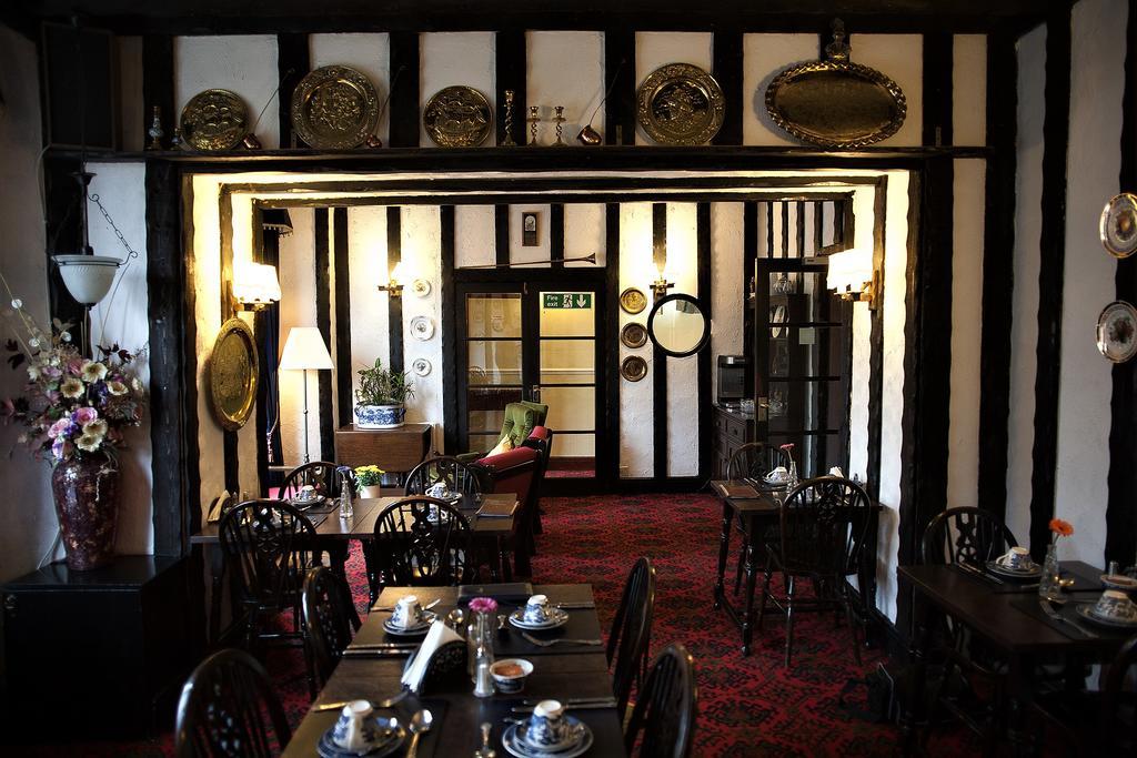 Hamilton Court Hotel Chester Exterior photo